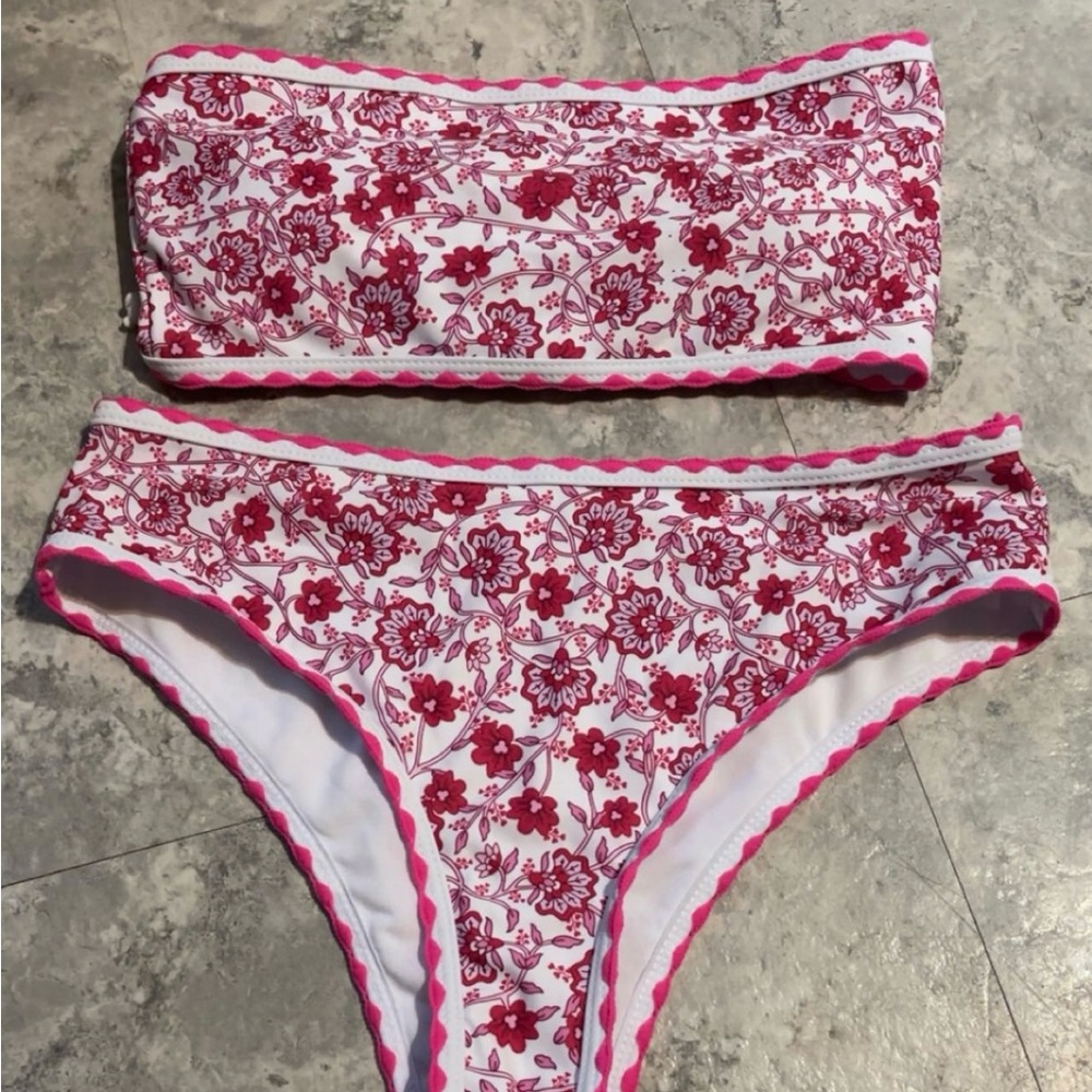 SHEIN Red Floral Bikini Set